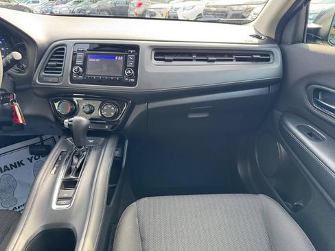 Used 2016 Honda HR-V LX image 22