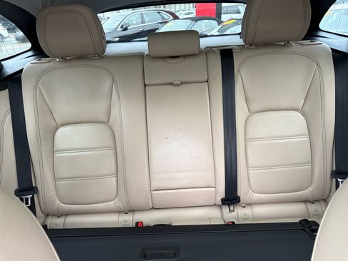 Used 2017 Jaguar F-PACE Prestige image 58