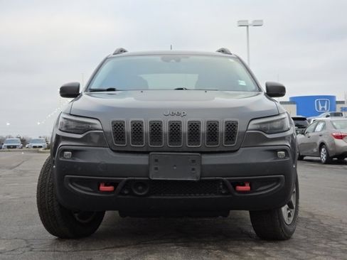 Used 2021 Jeep Cherokee Trailhawk image 8