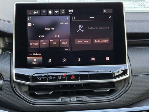 New 2026 Jeep Compass Latitude image 14