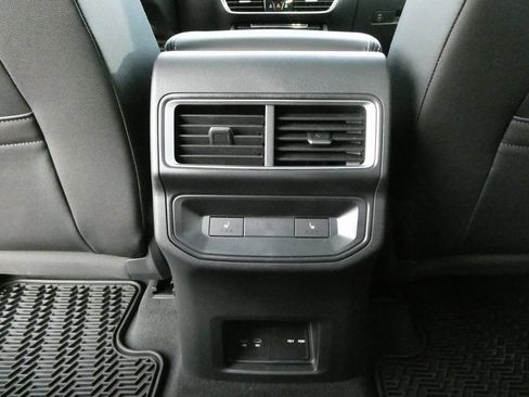 New 2025 Volkswagen Atlas Cross Sport SEL R-Line image 39