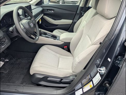 New 2025 Honda Accord LX image 11