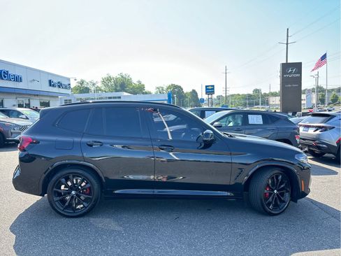 Used 2023 BMW X3 M40i AWD/4WD image 3