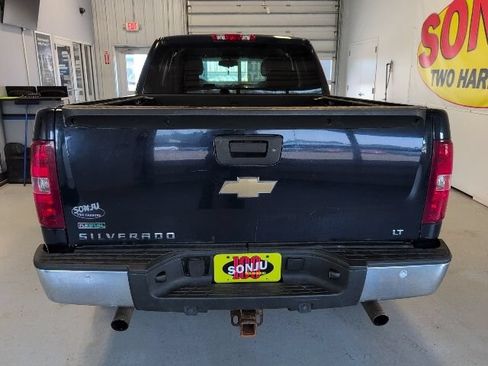 Used 2011 Chevrolet Silverado 1500 LT w/ All-Star Edition AWD/4WD image 3