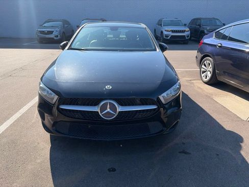 Used 2019 Mercedes-Benz A 220 4MATIC image 2