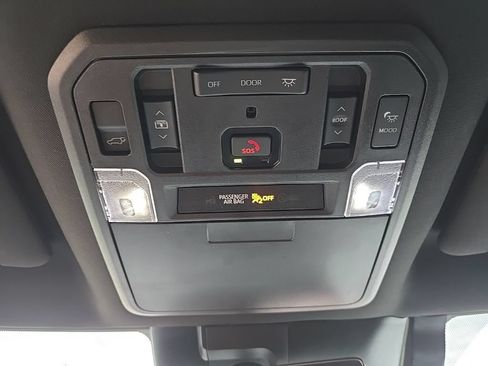 Used 2024 Toyota Sequoia Platinum AWD/4WD image 23