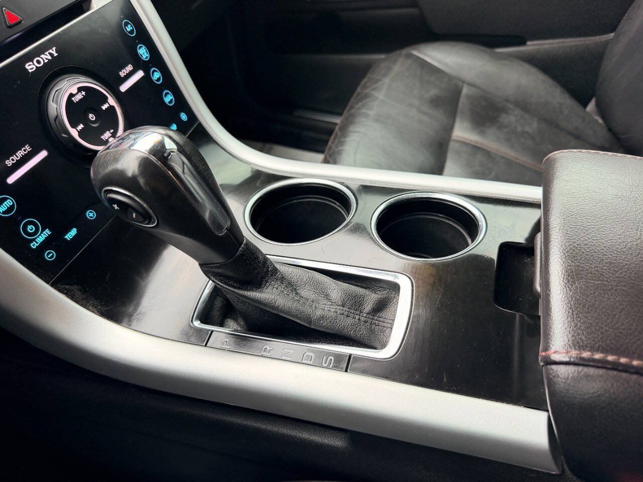 Used 2013 Ford Edge Limited AWD/4WD image 37