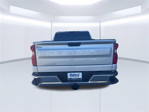 Used 2022 Chevrolet Silverado 1500 LT image 10