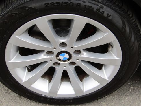 Used 2011 BMW 328i xDrive Sedan image 28