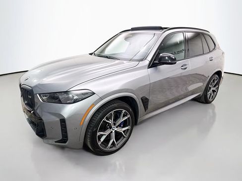 Used 2026 BMW X5 M60i AWD/4WD image 3