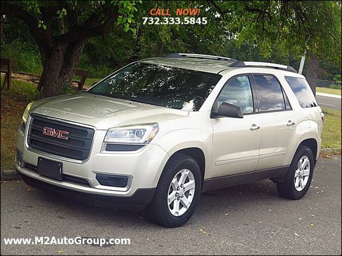 Used 2015 GMC Acadia SLE image 23