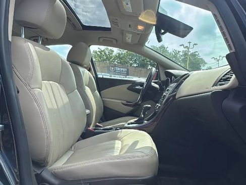 Used 2014 Buick Verano Leather FWD image 26