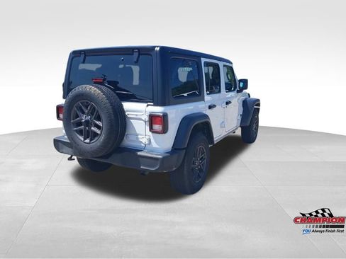 Used 2024 Jeep Wrangler Unlimited Sport AWD/4WD image 8