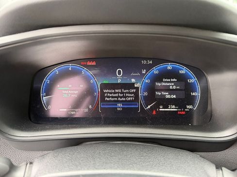 Certified 2026 Toyota Corolla SE w/ SE Package FWD image 17