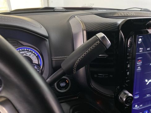 Used 2020 RAM 2500 Limited image 25