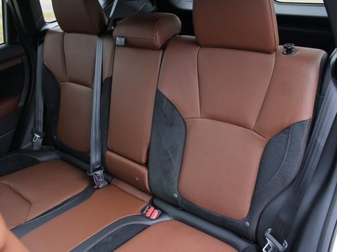 Used 2025 Subaru Forester Touring w/ Popular Package - Touring image 35