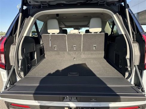 New 2026 Ford Expedition Max Active image 13