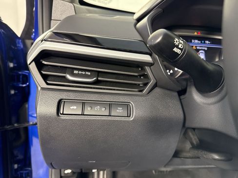 Certified 2025 Nissan Altima 2.5 SR w/ SR Premium Package image 17