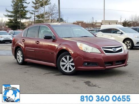 Used 2010 Subaru Legacy 2.5i Premium AWD/4WD image 1