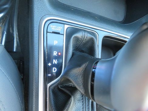 Used 2018 Hyundai Sonata SEL w/ Cargo Package image 32