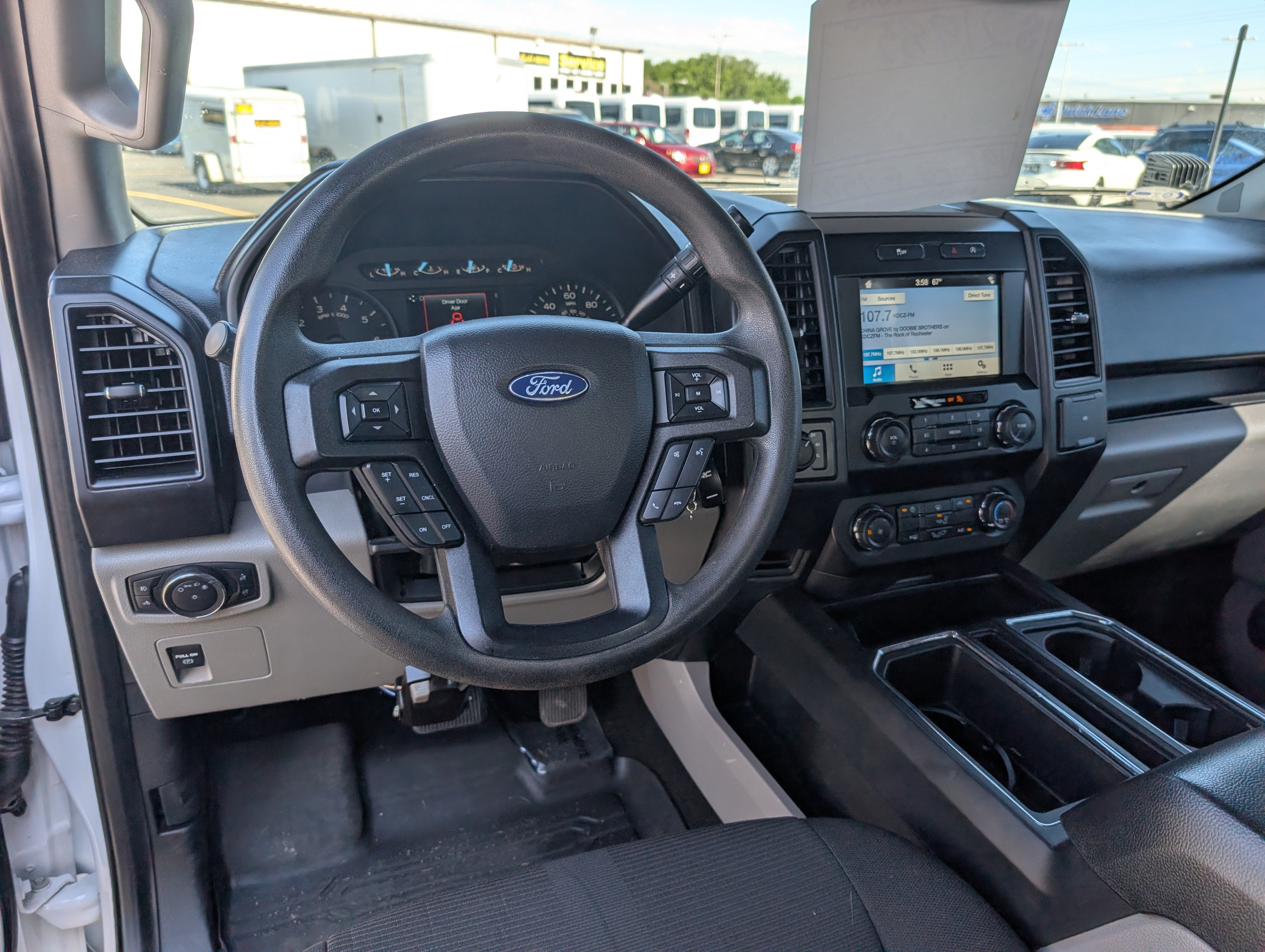 Used 2019 Ford F150 XL w/ Equipment Group 101A Mid AWD/4WD image 12