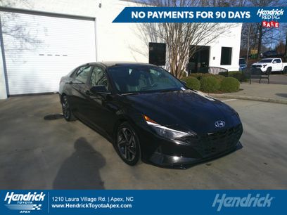 Used 2023 Hyundai Elantra SEL w/ Convenience Package