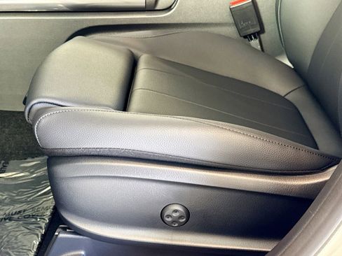 New 2026 Mercedes-Benz GLA 250 4MATIC image 17