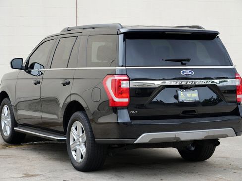 Used 2019 Ford Expedition XLT w/ Equipment Group 202A RWD image 46
