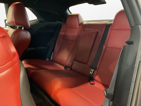 Used 2018 Dodge Challenger GT image 13