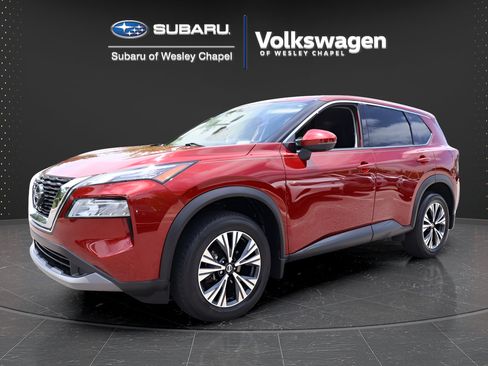 Used 2021 Nissan Rogue SV AWD/4WD image 3