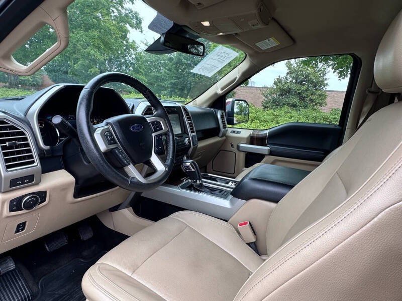 Used 2015 Ford F150 Lariat w/ Equipment Group 502A Luxury AWD/4WD image 11