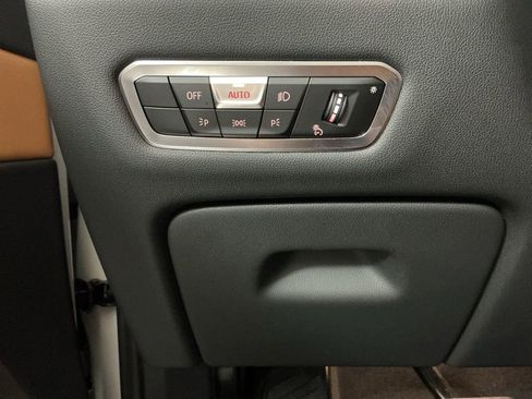 Certified 2023 BMW X5 sDrive40i w/ Premium Package image 19