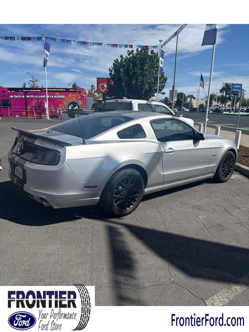 Used 2014 Ford Mustang GT Premium w/ Electronics Package RWD image 7