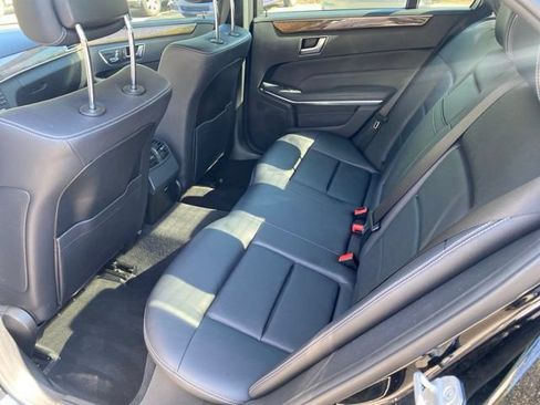 Used 2014 Mercedes-Benz E 350 Sedan image 23