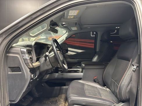 Used 2023 Ford F250 Lariat w/ Lariat Ultimate Package AWD/4WD image 4