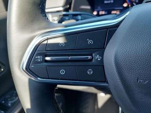 Used 2025 Chevrolet Tahoe High Country image 41