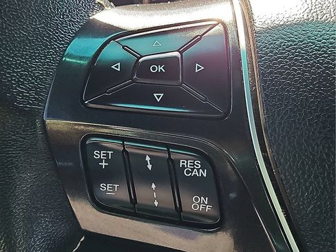 Used 2018 Ford Explorer Platinum AWD/4WD image 23