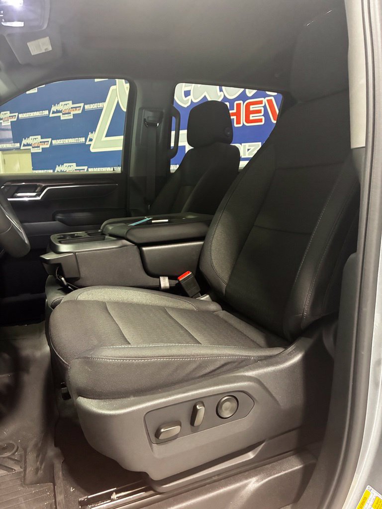 Used 2026 Chevrolet Silverado 1500 LT Trail Boss w/ Protection Package AWD/4WD image 16