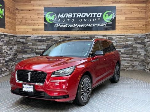 Used 2021 Lincoln Corsair AWD image 4