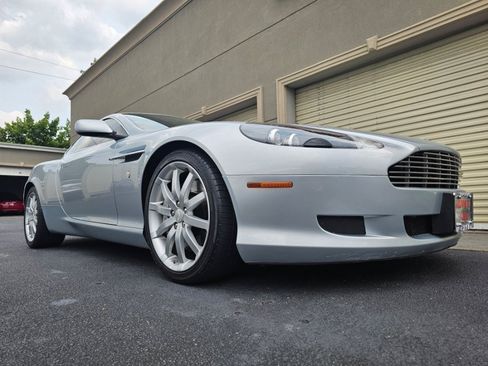 Used 2005 Aston Martin DB9 Coupe RWD image 3