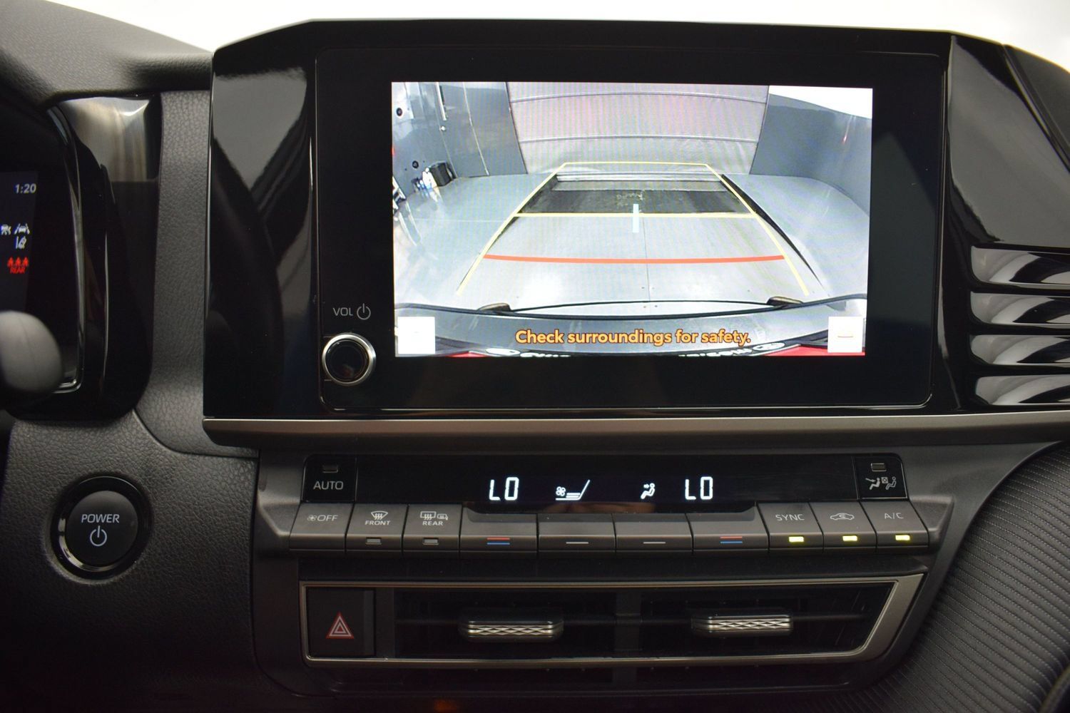 Used 2025 Toyota Camry SE FWD image 16