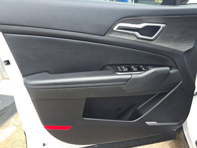 Used 2023 Kia Sportage X-Line w/ X-Line Premium Package AWD/4WD image 16