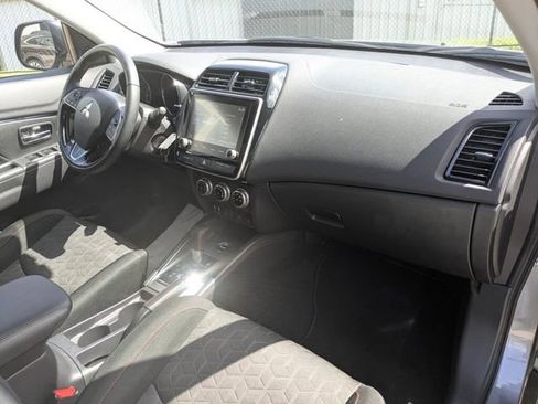 Used 2024 Mitsubishi Outlander Sport LE AWD/4WD image 38