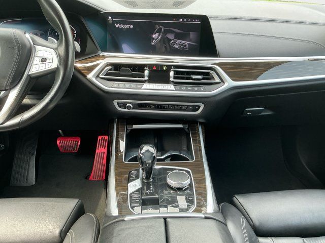 Used 2021 BMW X7 xDrive40i w/ Parking Assistance Package AWD/4WD image 13