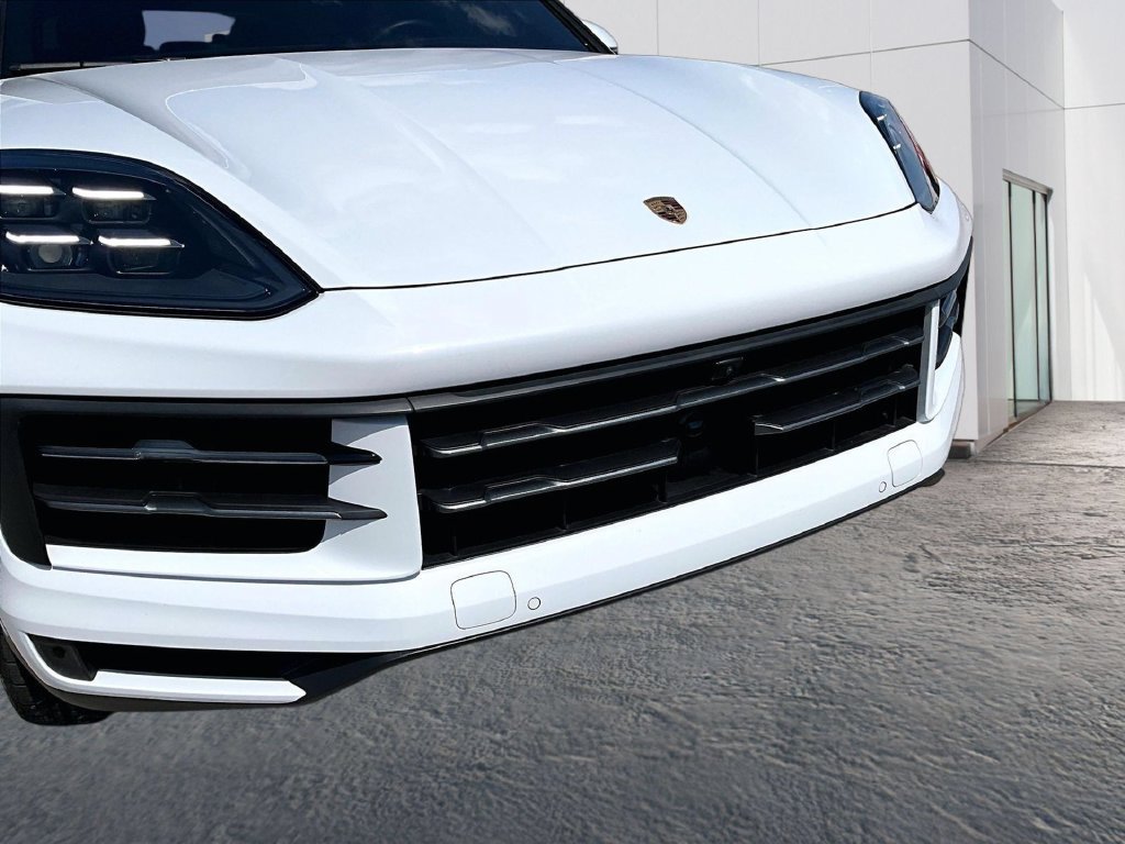 Certified 2026 Porsche Cayenne AWD/4WD image 20