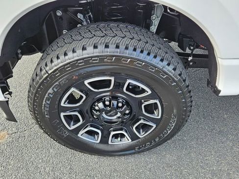 New 2026 Ford F250 Platinum image 10