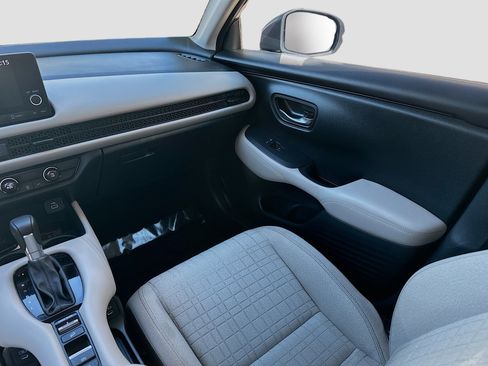 Certified 2024 Honda HR-V LX image 21