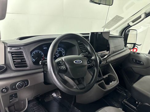 Used 2024 Ford Transit 350 XLT RWD image 15