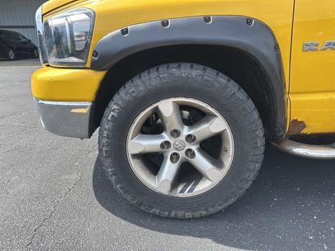 Used 2008 Dodge Ram 1500 Truck SLT AWD/4WD image 16
