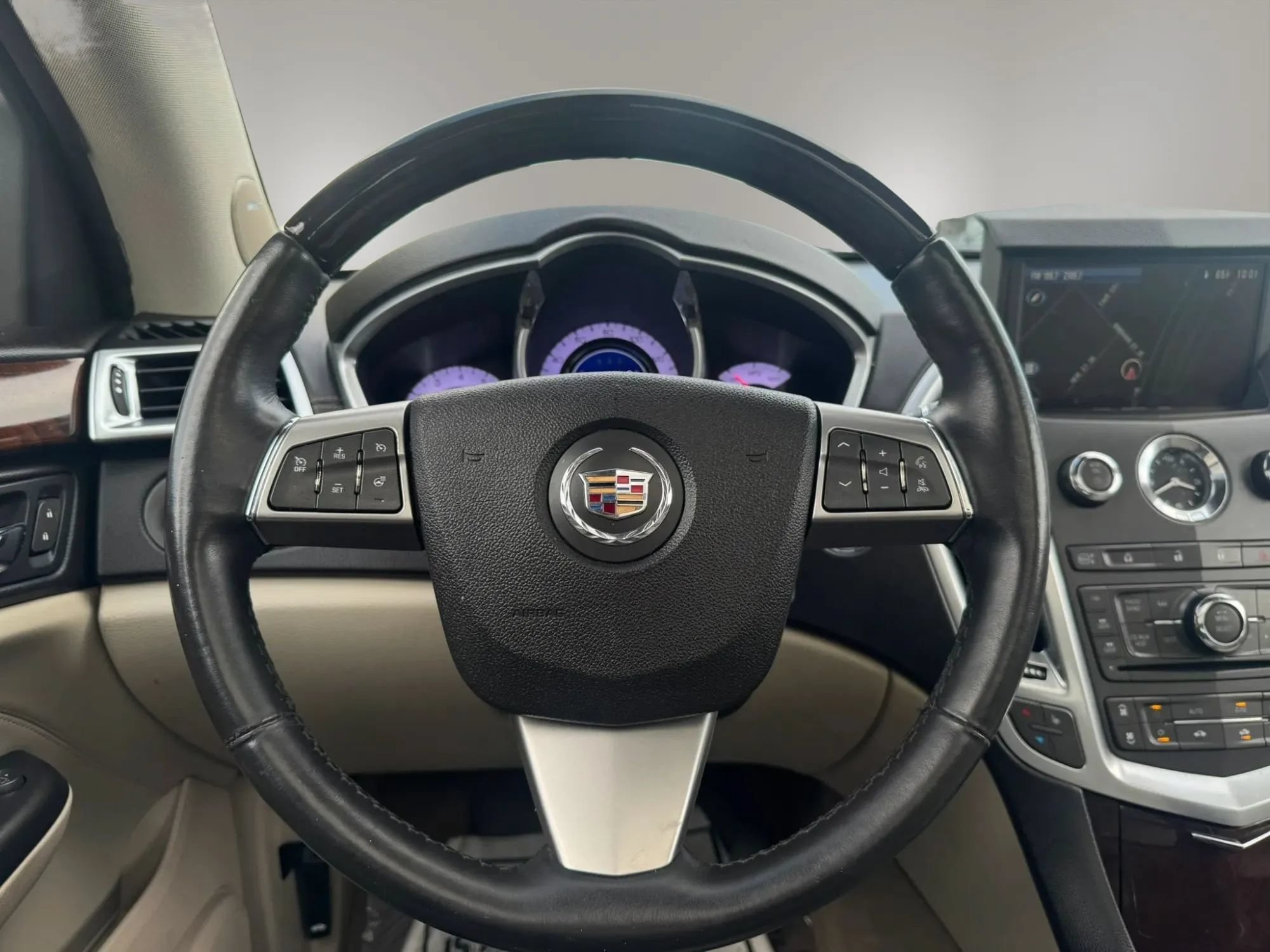 Used 2012 Cadillac SRX Luxury FWD image 20
